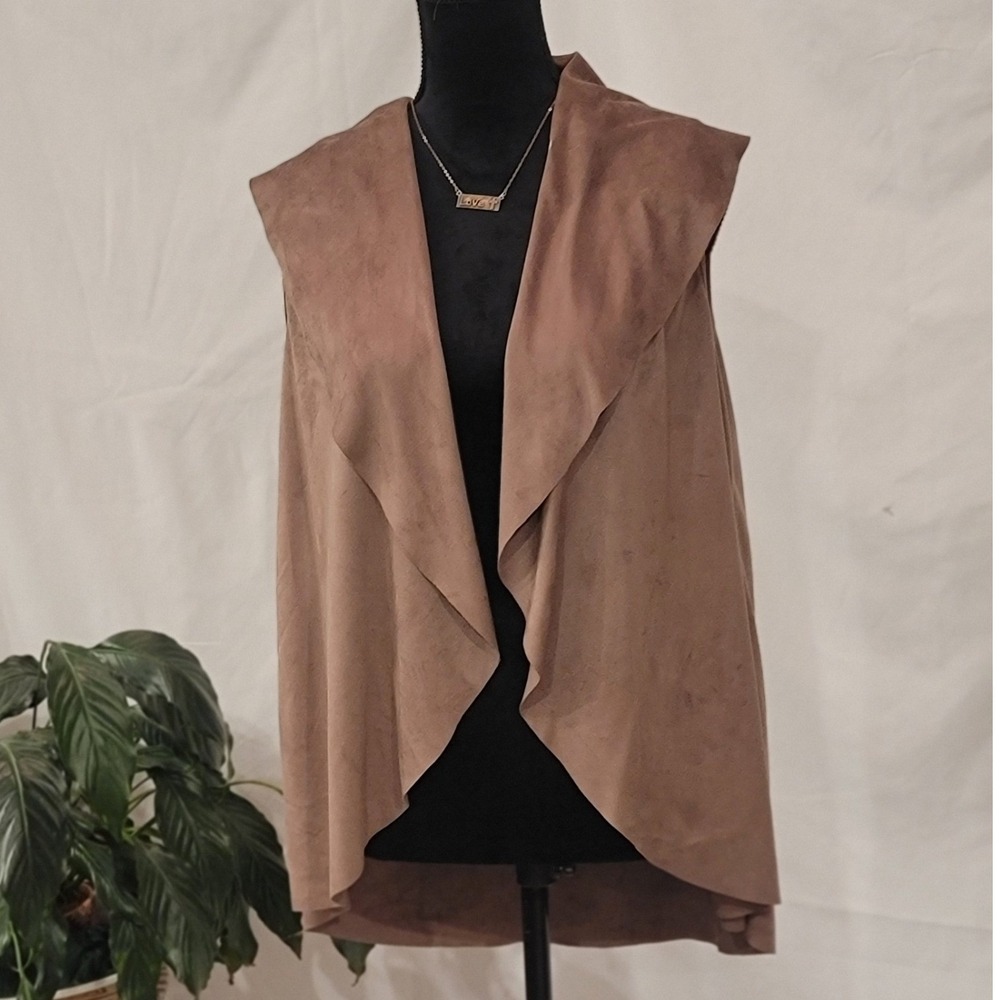 She + Sky Faux‎ Suede Draped Open Front Waterfall Vest Tan Brown Small